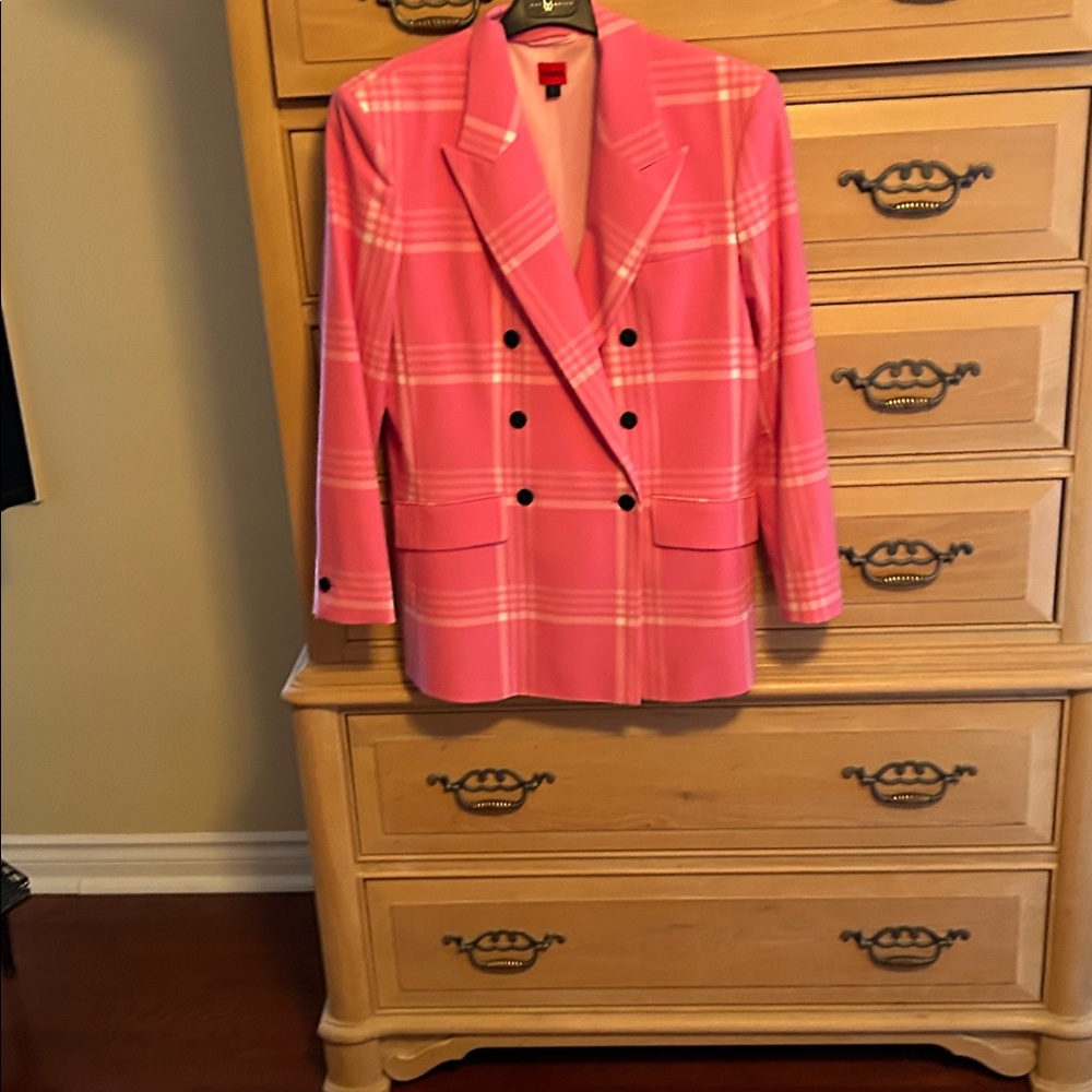 HUGO Vibrant Pink Jacket - Picture 2 of 2